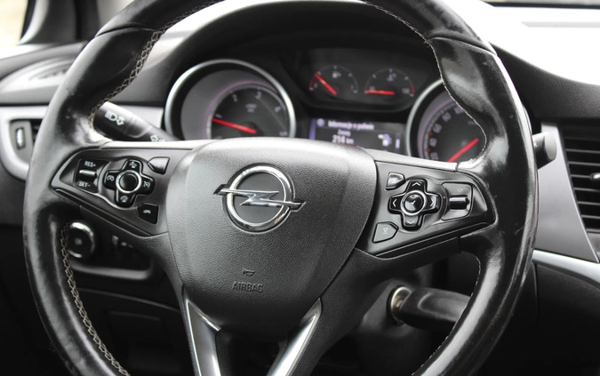 Opel Astra cena 31900 przebieg: 285000, rok produkcji 2016 z Płock małe 781
